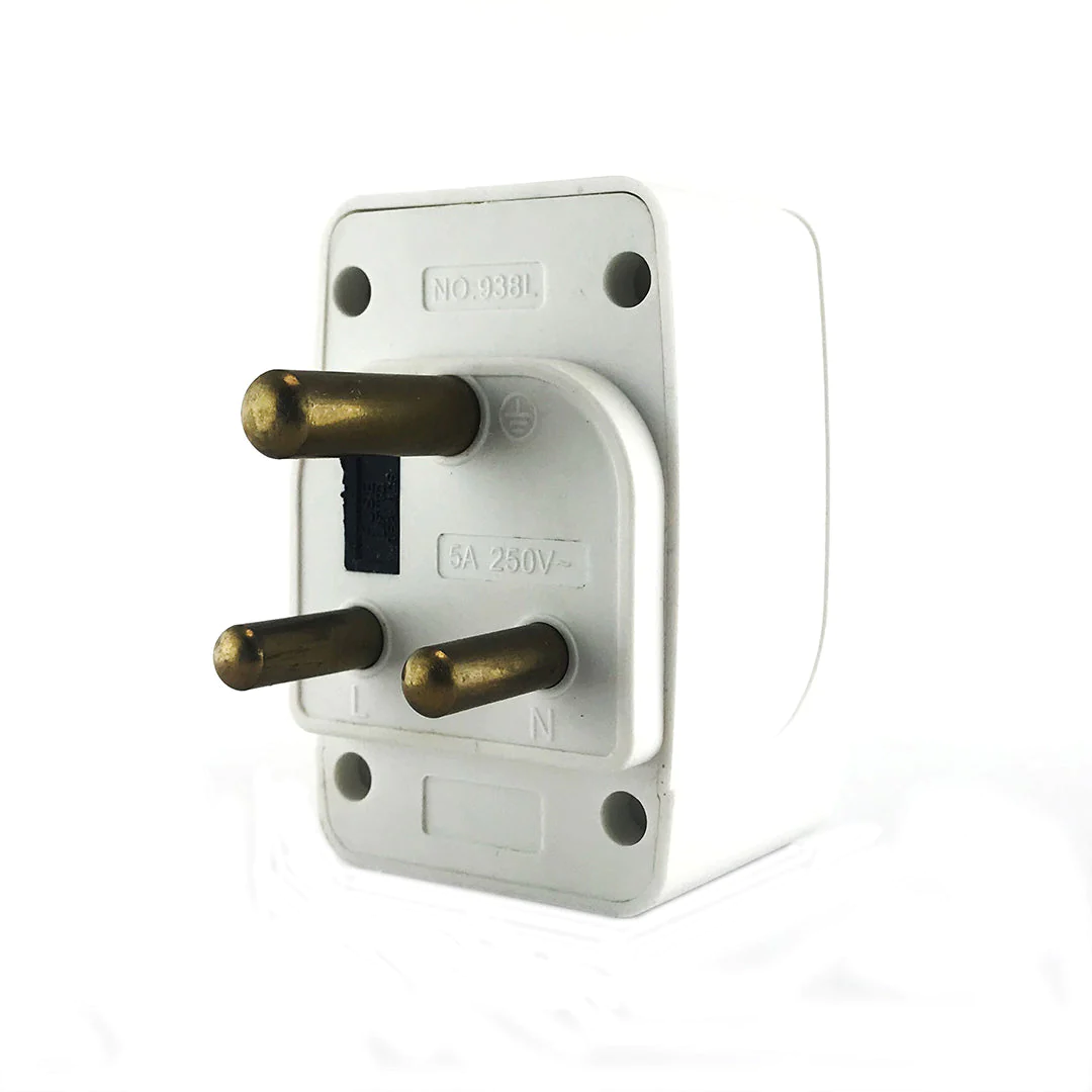 Universal Travel Adaptor 15Amps 4